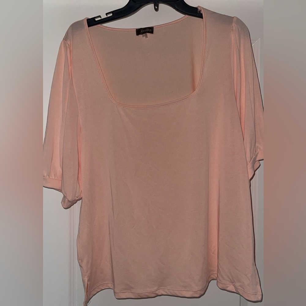 Woman’s casual top XL